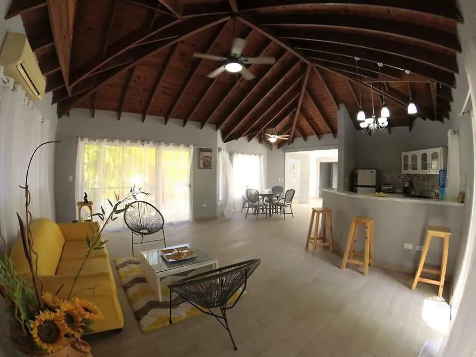 아파트 Sunrise Villa 카바레테 도미니카 공화국